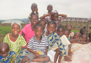 Group of kids in Africa smiling